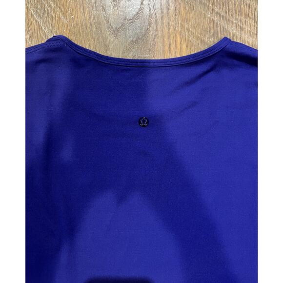 lululemon longsleeve 8 - Picture 9 of 9